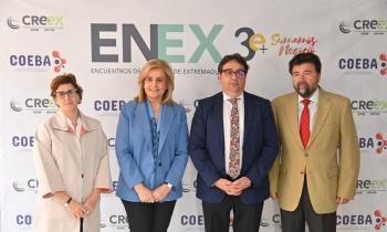El secretario general de la Fundación CRESEM, Javier Peinado; la presidenta de la Fundación CEOE, Fátima Báñez; y la directora del Área de Inclusión Social de la Fundación ”la Caixa”, Cristina Segura.